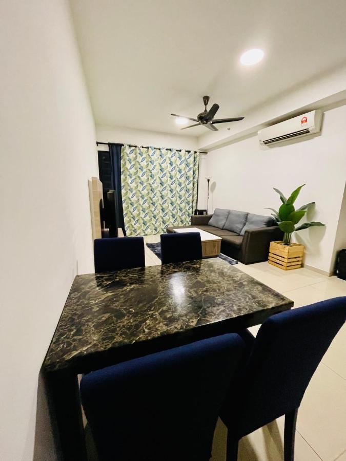 Homestay I-City Cantik, Tenang, Wifi, 4K Smart Tv, Netflix, Coway, Free Parking Shah Alam Exteriér fotografie